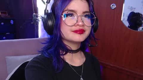 Snapshot of raventh_ chatting on October 9, 2:48 pm raventh_ online show from October 9, 2:48 pm