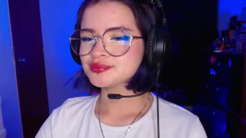 raventh_ online show from January 16, 2:59 am