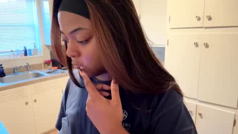 raventhebigbodybitch online show from January 30, 12:48 pm