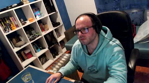 ravingr3d3 online show from January 18, 10:39 pm