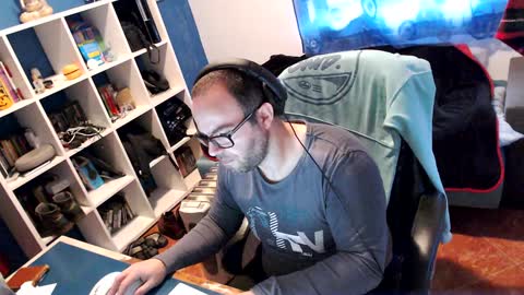 ravingr3d3 online show from January 24, 9:28 am