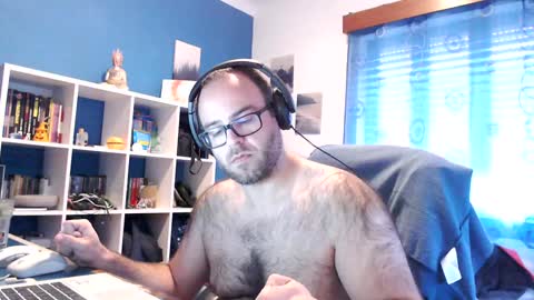 ravingr3d3 online show from January 24, 12:31 pm