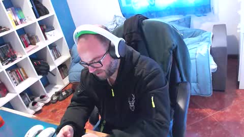 ravingr3d3 online show from January 7, 10:29 am