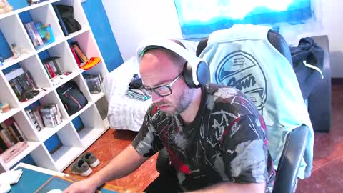 ravingr3d3 online show from May 11, 2:45 pm