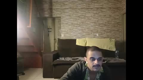 Snapshot of ravpsouza chatting on October 6, 5:16 am ravpsouza online show from October 6, 5:16 am