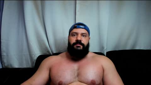 Snapshot of rawmathews chatting on May 1, 11:31 pm rawmathews online show from May 1, 11:31 pm