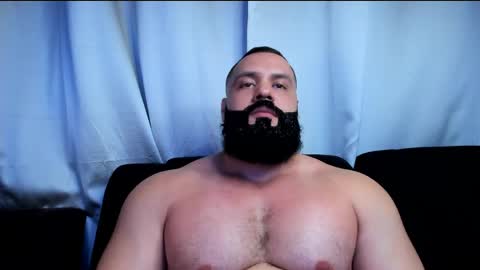 Snapshot of rawmathews chatting on May 3, 2:06 am rawmathews online show from May 3, 2:06 am