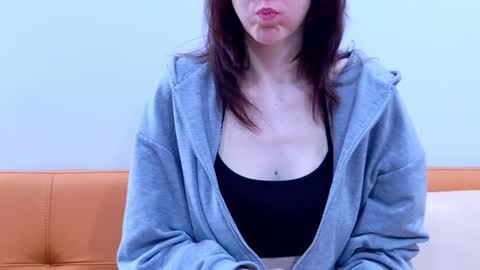 Snapshot of ray_lol chatting on December 20, 2:40 am Ray-Ray online show from December 20, 2:40 am