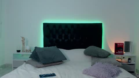 Ray online show from November 16, 3:01 am