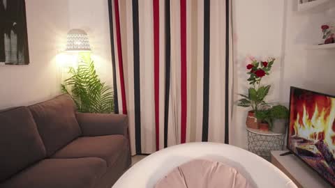 Raychell Black  online show from March 28, 3:11 pm