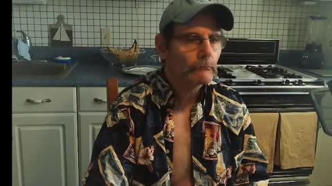 Snapshot of raylene4u2 chatting on January 27, 7:03 pm Ray online show from January 27, 7:03 pm