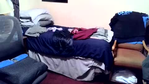 Snapshot of raymanjr52 chatting on January 22, 6:31 am raymanjr52 online show from January 22, 6:31 am