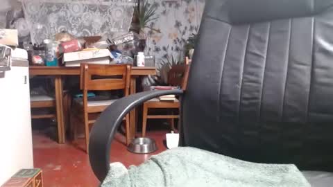 Snapshot of raysmith77777777 chatting on January 4, 11:00 am Ray online show from January 4, 11:00 am
