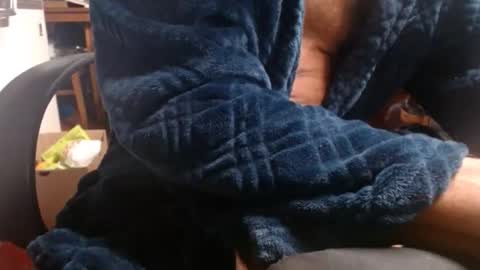 Snapshot of raysmith77777777 chatting on December 14, 2:11 pm Ray online show from December 14, 2:11 pm