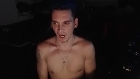 Snapshot of rayzel31 chatting on October 25, 7:52 pm Rayzel online show from October 25, 7:52 pm