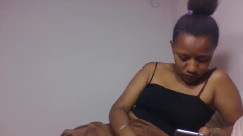 razanastine online show from December 16, 1:05 pm