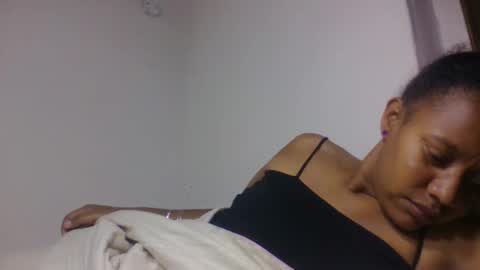 razanastine online show from December 17, 1:11 am