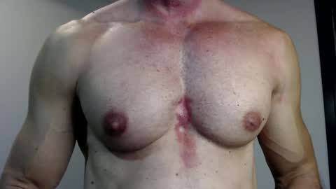 razorramon13 online show from January 6, 12:35 pm