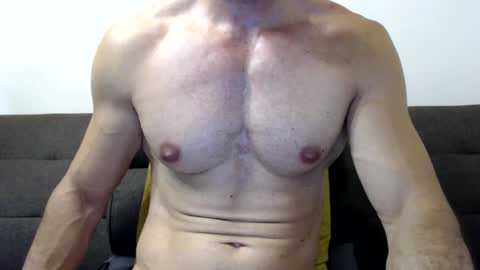 razorramon13 online show from January 15, 7:05 am