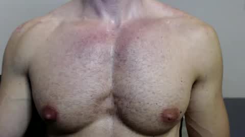 razorramon13 online show from February 25, 9:09 am