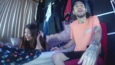 carolina and stiven online show from October 6, 11:46 pm