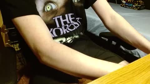 Snapshot of readytocum90 chatting on March 5, 1:56 am Scrappy Coco online show from March 5, 1:56 am