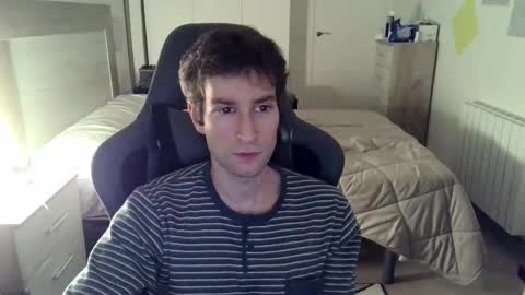 Snapshot of readytoshowww chatting on March 8, 11:28 pm Readytoshowww online show from March 8, 11:28 pm