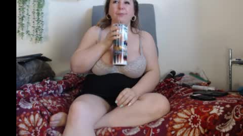 Snapshot of real_36_dd chatting on April 22, 3:24 pm Fannie online show from April 22, 3:24 pm