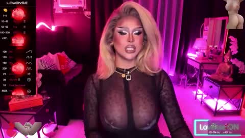 Snapshot of real_dom_phuta chatting on September 18, 8:05 am Miss Katrina De Futah Goddess of HELL online show from September 18, 8:05 am