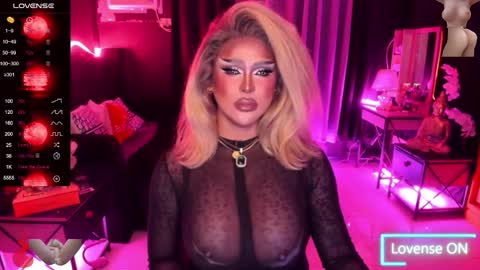 Snapshot of real_dom_phuta chatting on September 28, 2:11 pm Miss Katrina De Futah Goddess of HELL online show from September 28, 2:11 pm