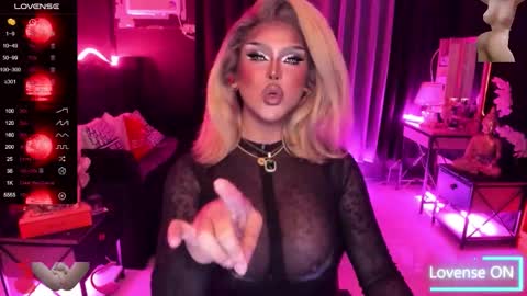 Snapshot of real_dom_phuta chatting on September 29, 12:32 pm Miss Katrina De Futah Goddess of HELL online show from September 29, 12:32 pm