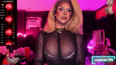 Snapshot of real_dom_phuta chatting on October 11, 5:17 am Miss Katrina De Futah Goddess of HELL online show from October 11, 5:17 am