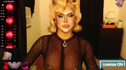 Snapshot of real_dom_phuta chatting on October 12, 12:37 pm Miss Katrina De Futah Goddess of HELL online show from October 12, 12:37 pm