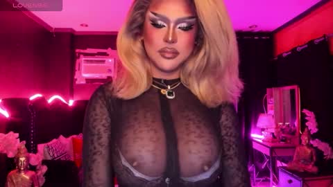 Snapshot of real_dom_phuta chatting on October 25, 6:46 pm Miss Katrina De Futah Goddess of HELL online show from October 25, 6:46 pm