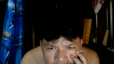 Snapshot of realcum_4u chatting on August 7, 5:09 am realcum_4u online show from August 7, 5:09 am