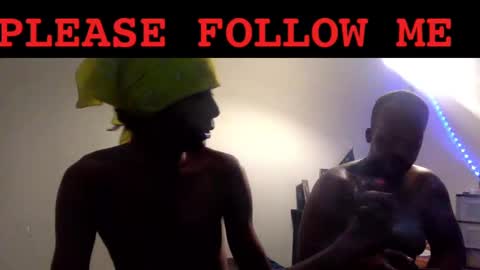 Snapshot of realdrewreynolds chatting on September 22, 9:55 am tranzGODess online show from September 22, 9:55 am