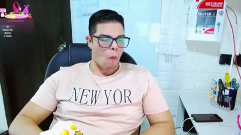 Snapshot of realjoel chatting on April 14, 4:35 pm Joel online show from April 14, 4:35 pm