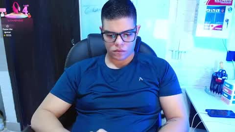 Snapshot of realjoel chatting on April 24, 11:56 am Joel online show from April 24, 11:56 am