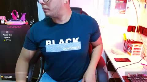 Snapshot of realjoel chatting on May 20, 12:00 pm Joel online show from May 20, 12:00 pm
