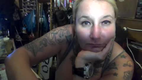 reallyredrum69 online show from September 19, 3:41 am