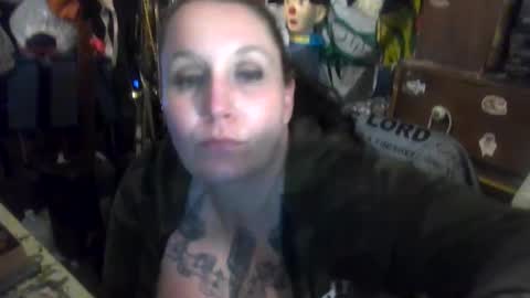 Snapshot of reallyredrum69th chatting on March 17, 4:50 am reallyredrum69th online show from March 17, 4:50 am