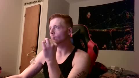 Snapshot of reallyredslime chatting on February 12, 1:30 am ReallyRed online show from February 12, 1:30 am