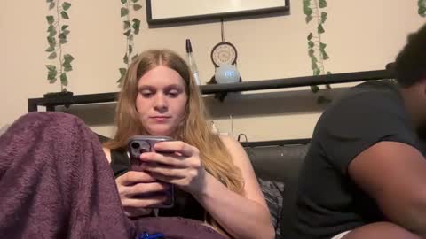 Snapshot of realpurp_ chatting on December 14, 6:46 am Preston Stella online show from December 14, 6:46 am