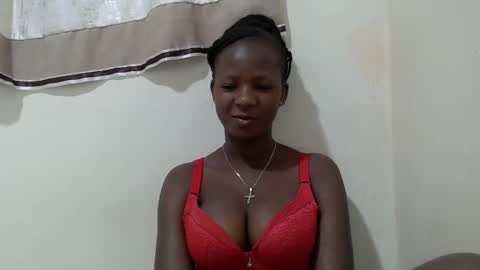 queen online show from December 15, 5:01 am