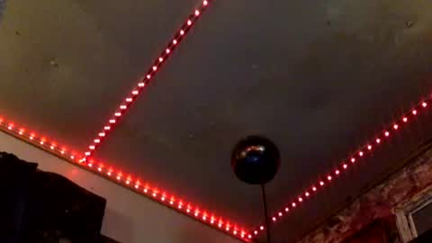 realzilla69 online show from May 10, 8:52 am