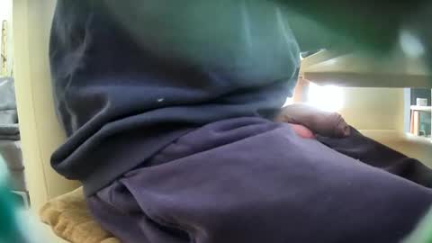 rear37 online show from February 9, 8:44 am