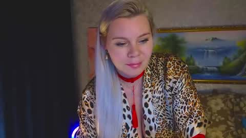 Im a little sick. Ill be back soon. online show from November 15, 2:24 pm