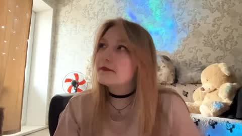 olivia online show from April 2, 10:13 am