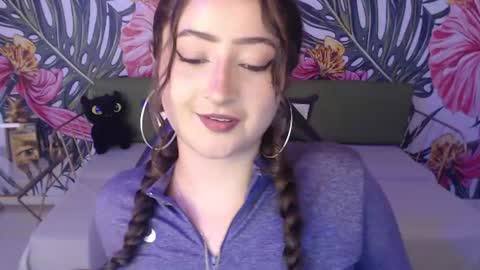 Rebeca dreams online show from July 23, 8:51 pm