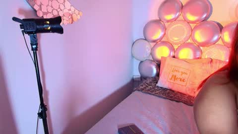 rebeca  online show from October 11, 7:56 pm